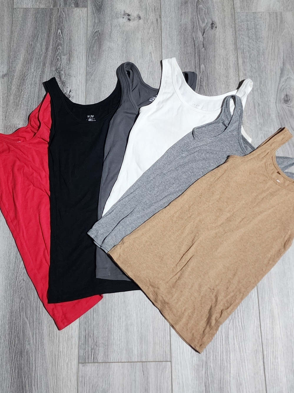 GAP Mossimo A New Day Sleeveless Tank Top Bundle Of 6 Womens Size Medium